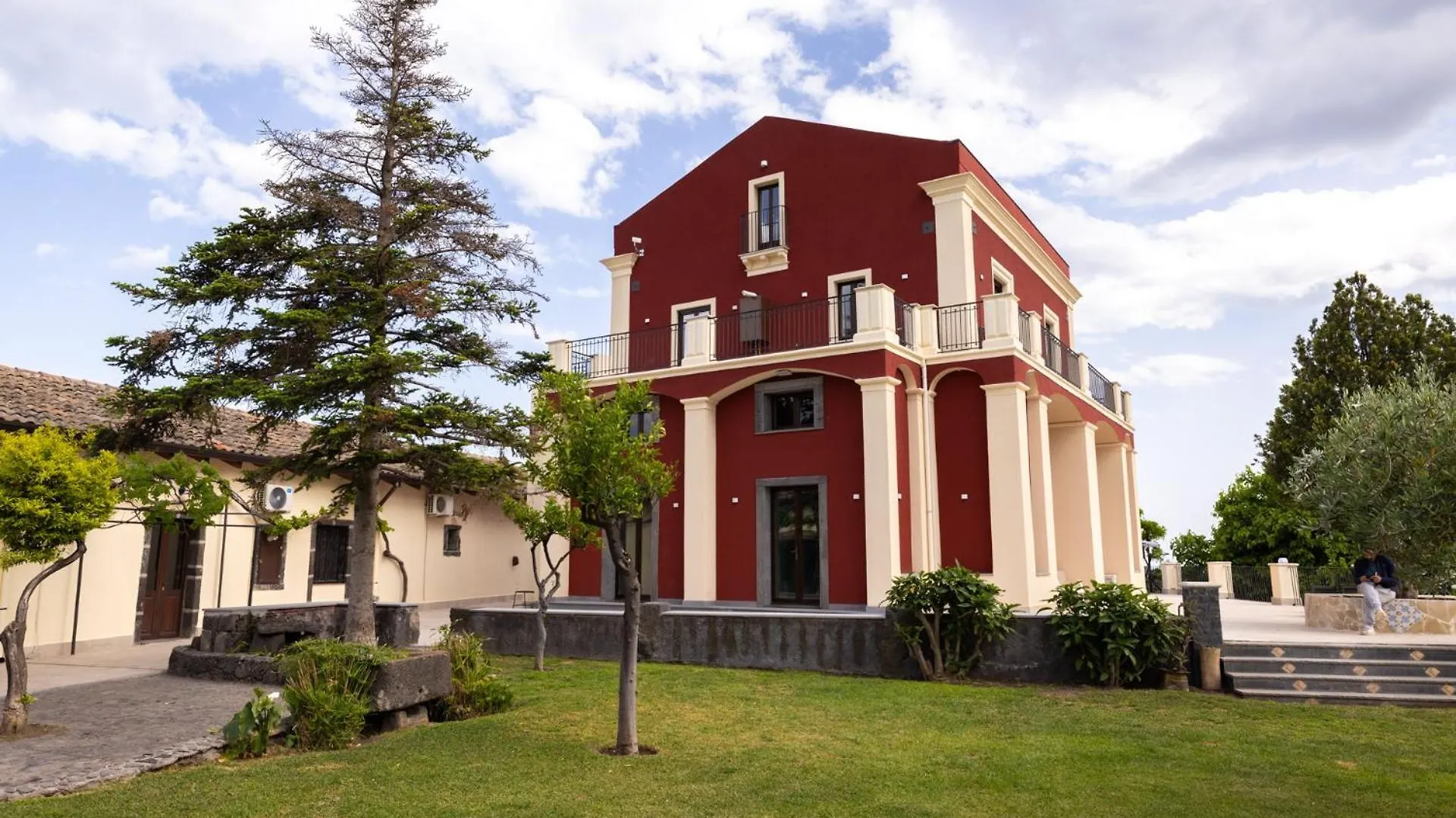فندق مبيت وإفطار Fleri B&B Badima إيطاليا